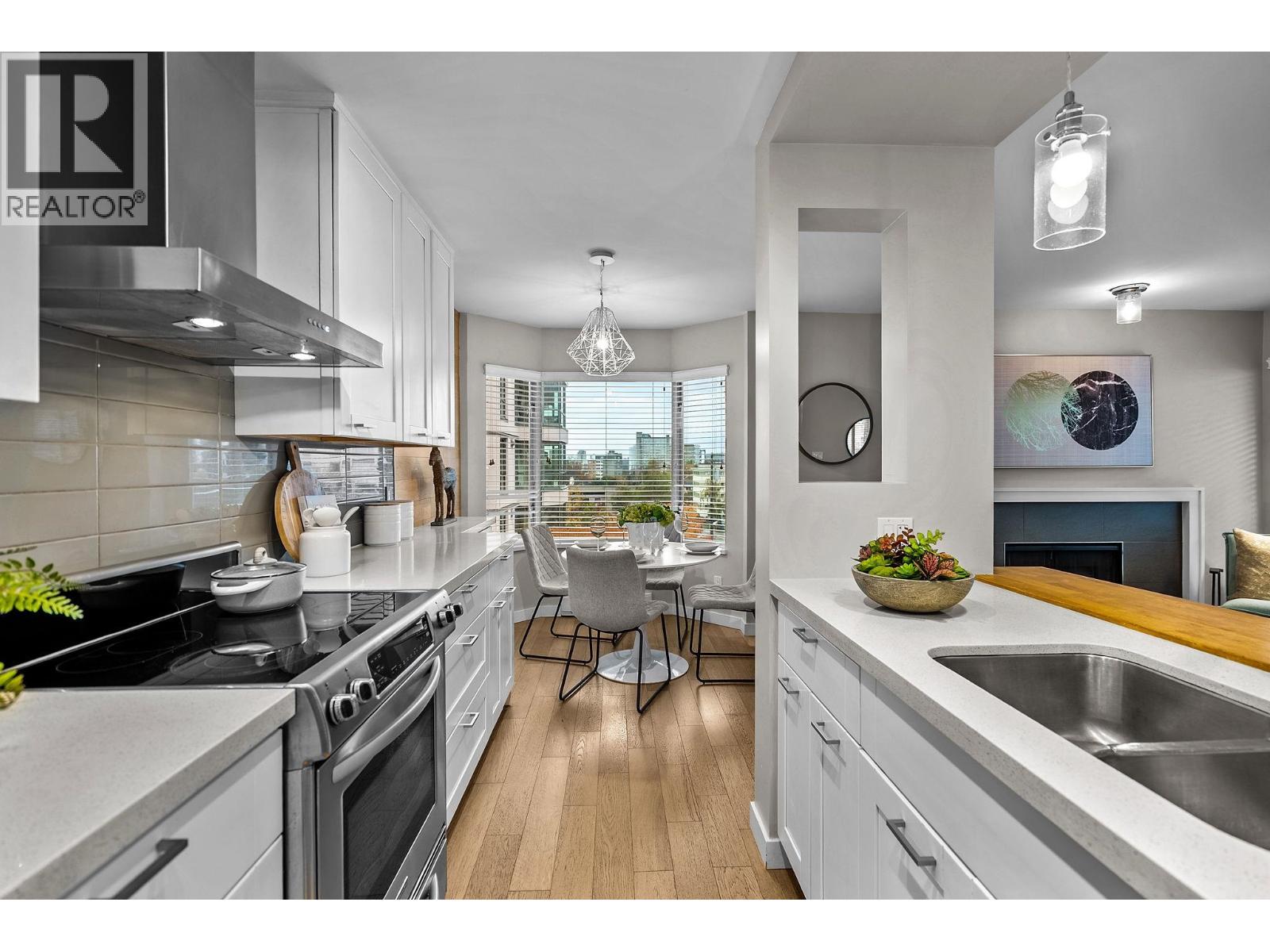 302 1263 Barclay Street, Vancouver, British Columbia  V6E 1H5 - Photo 3 - R3066258