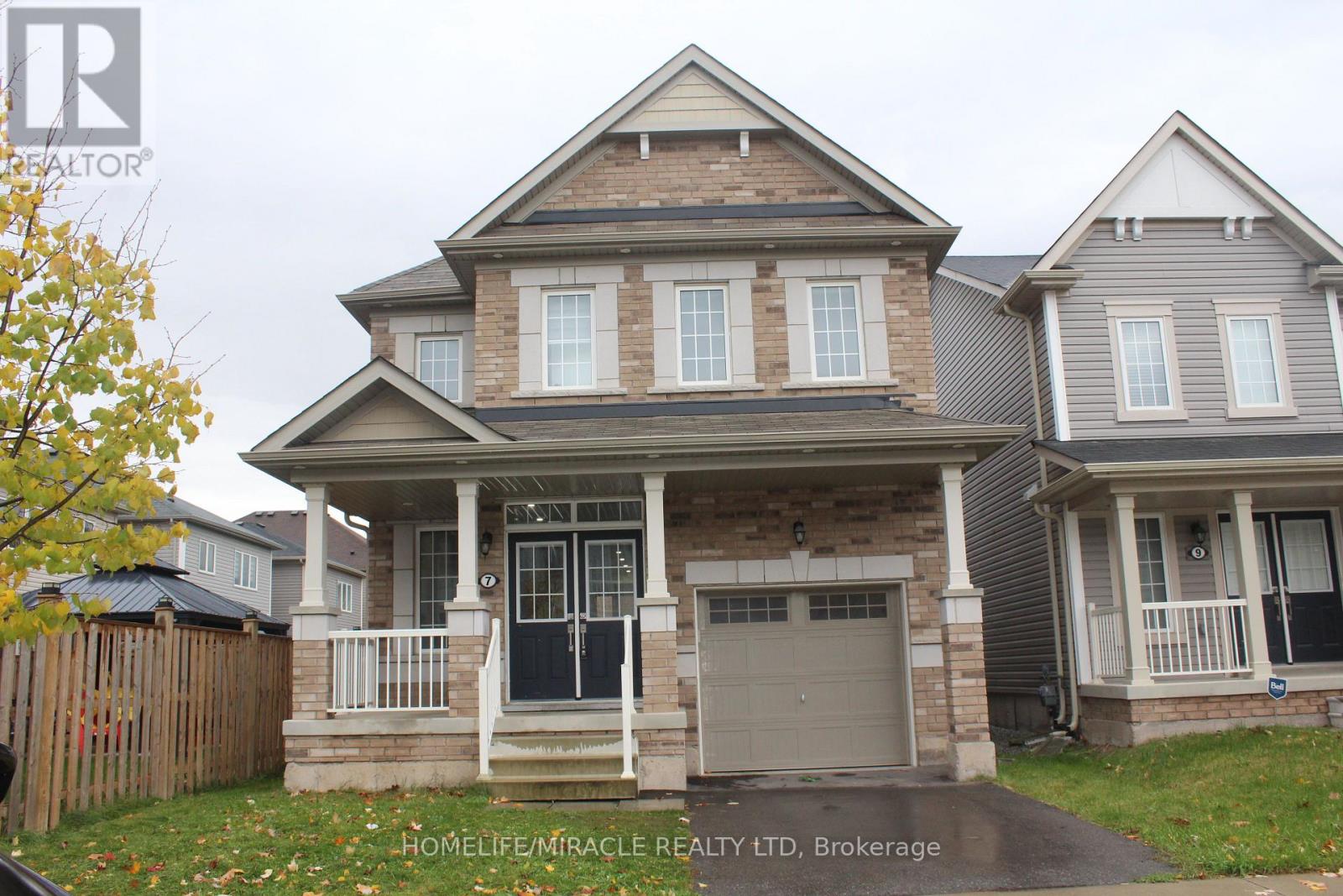 7 ESTHER CRESCENT, Thorold, Ontario