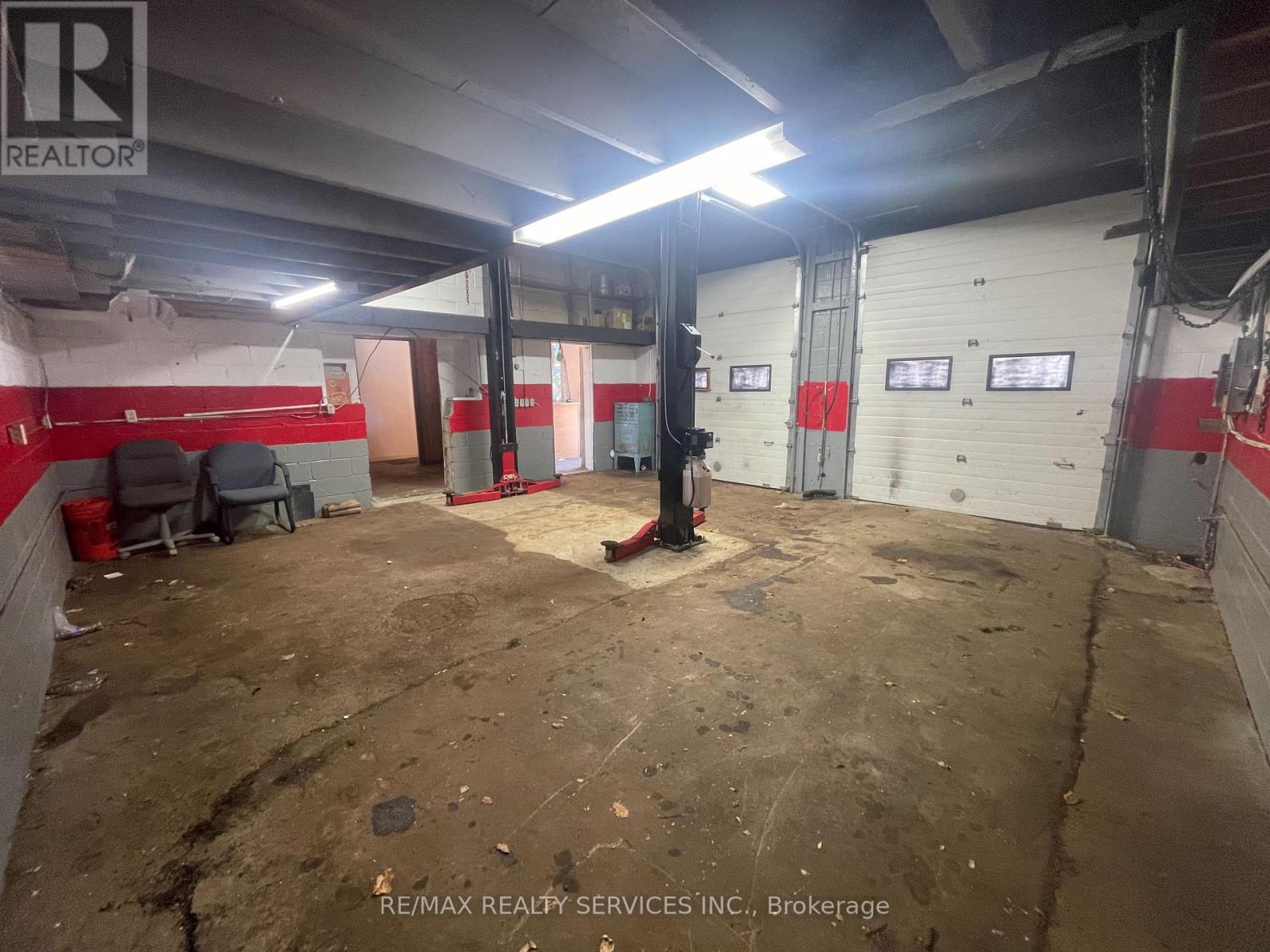 46 Kitchener Avenue, Brantford, Ontario  N3S 1A4 - Photo 6 - X12530300