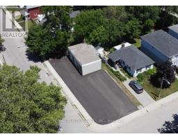 46 KITCHENER AVENUE, Brantford, Ontario