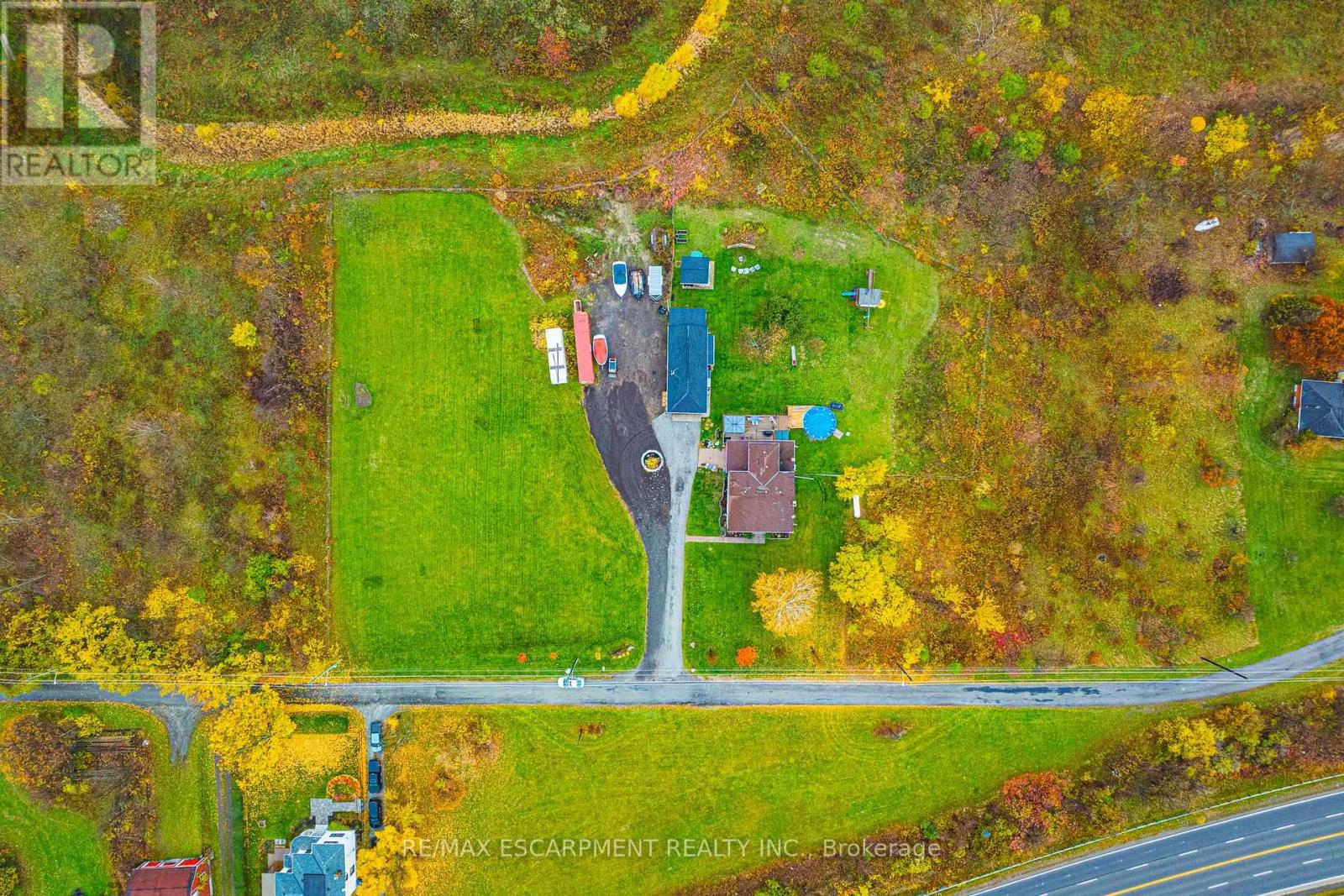 70 WEBSTER ROAD, Hamilton, Ontario