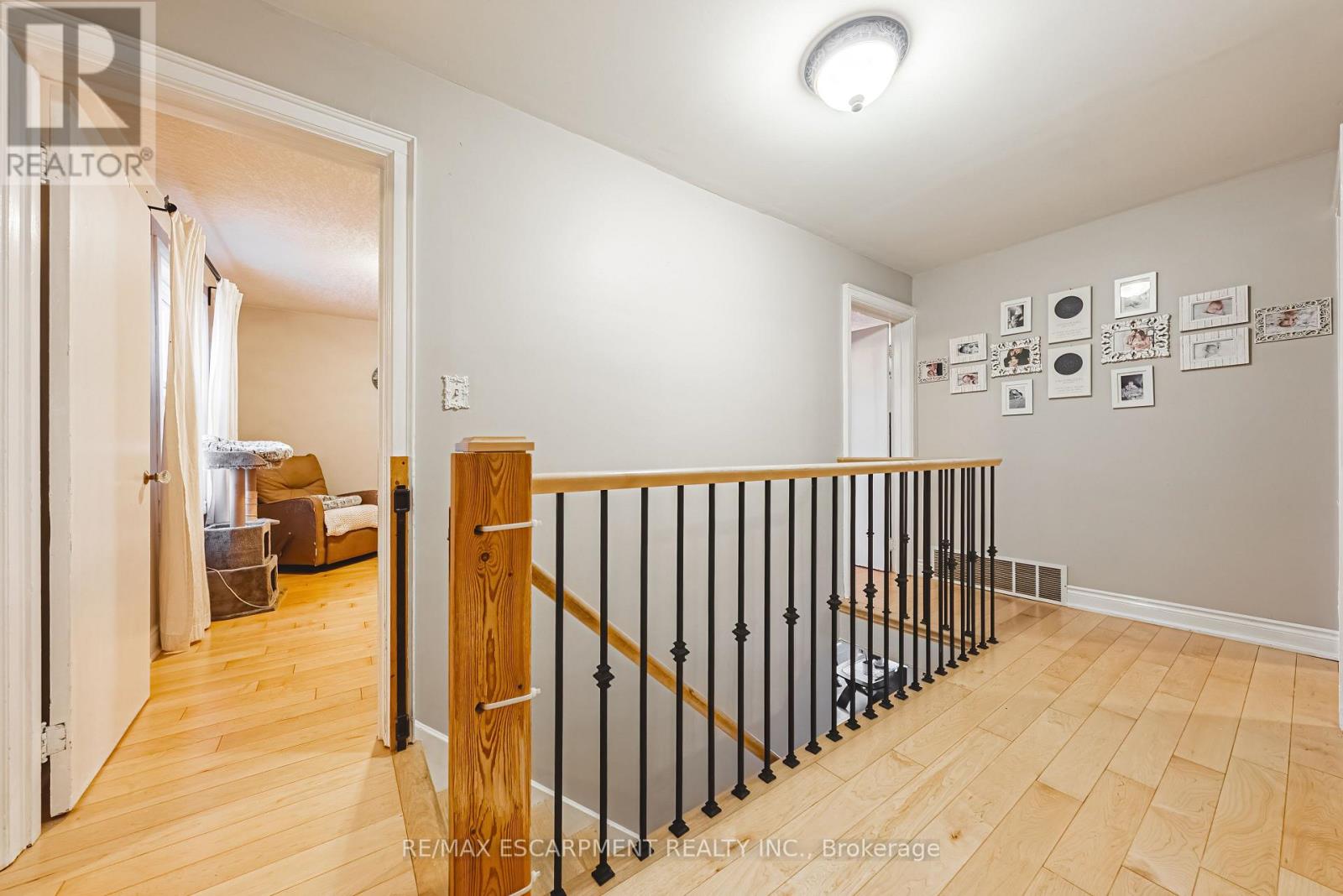 70 Webster Road, Hamilton, Ontario  L8G 5E9 - Photo 29 - X12530336