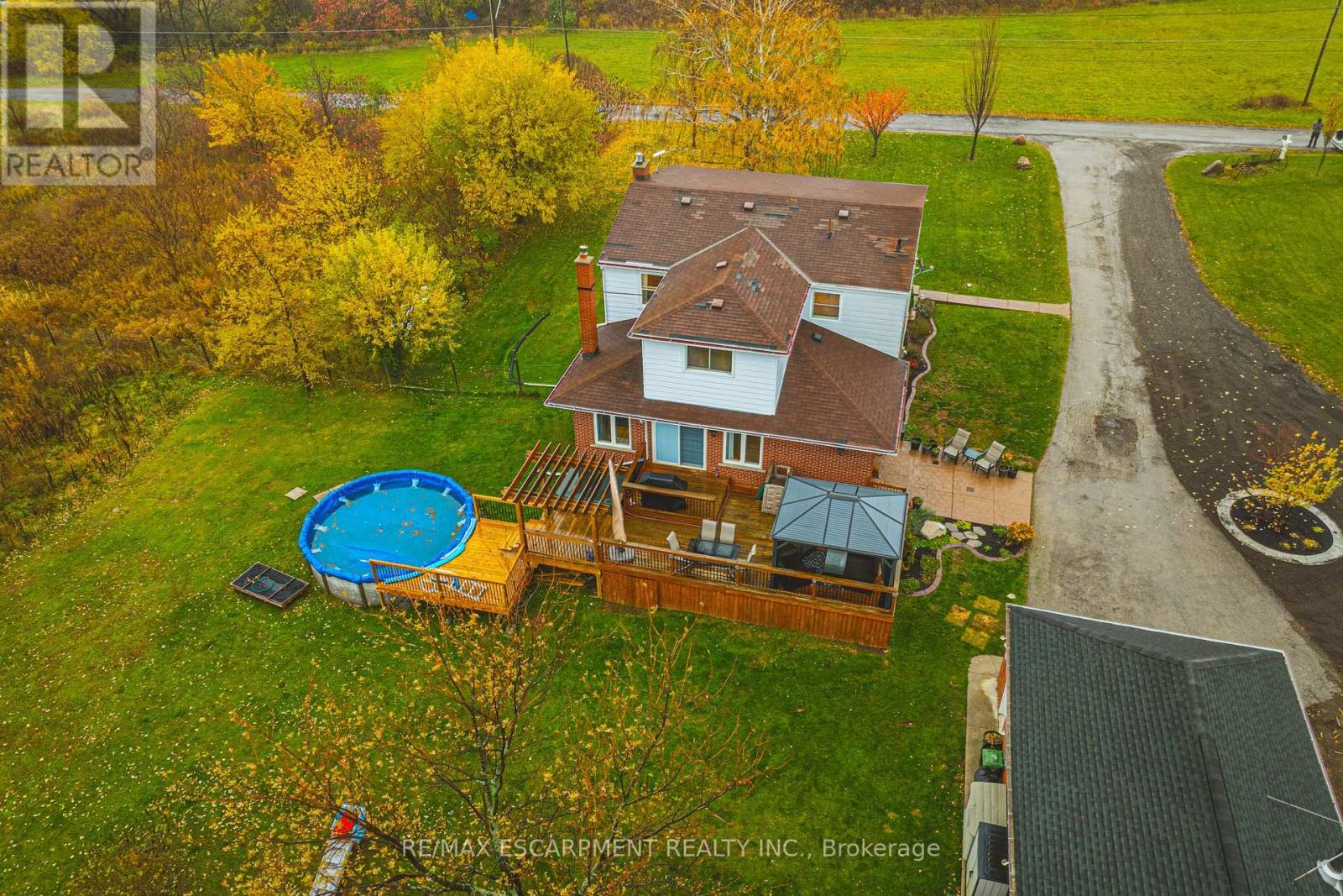 70 Webster Road, Hamilton, Ontario  L8G 5E9 - Photo 6 - X12530336