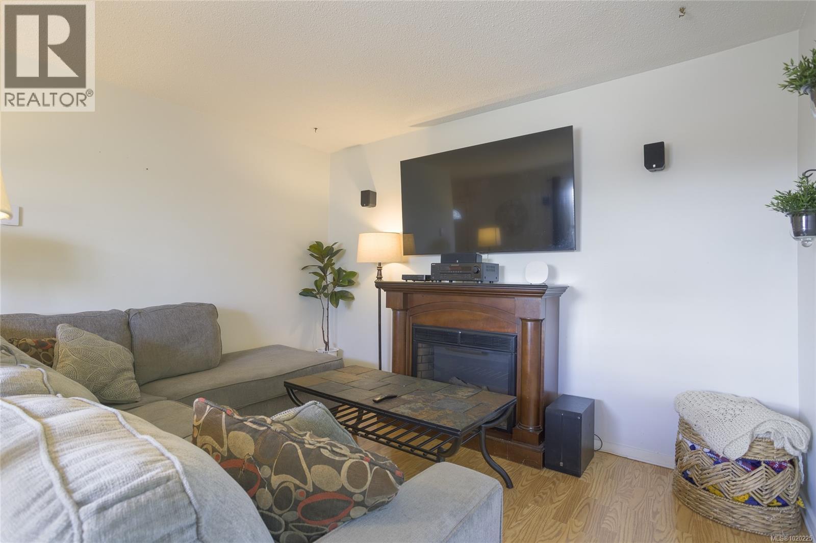 6144 Edgehill Pl, Duncan, British Columbia  V9L 4R1 - Photo 4 - 1020225