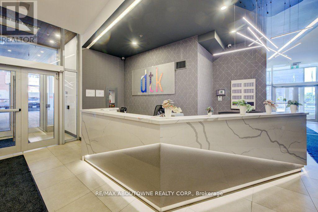 903 - 60 Frederick Street, Kitchener, Ontario  N2H 0C7 - Photo 2 - X12481489