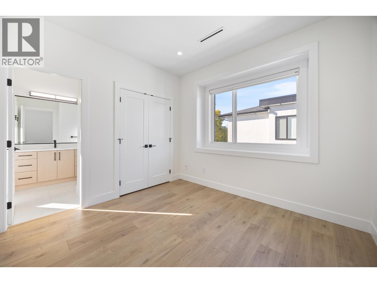 2 4170 Hurst Street, Burnaby, British Columbia  V5J 3R4 - Photo 30 - R3058678