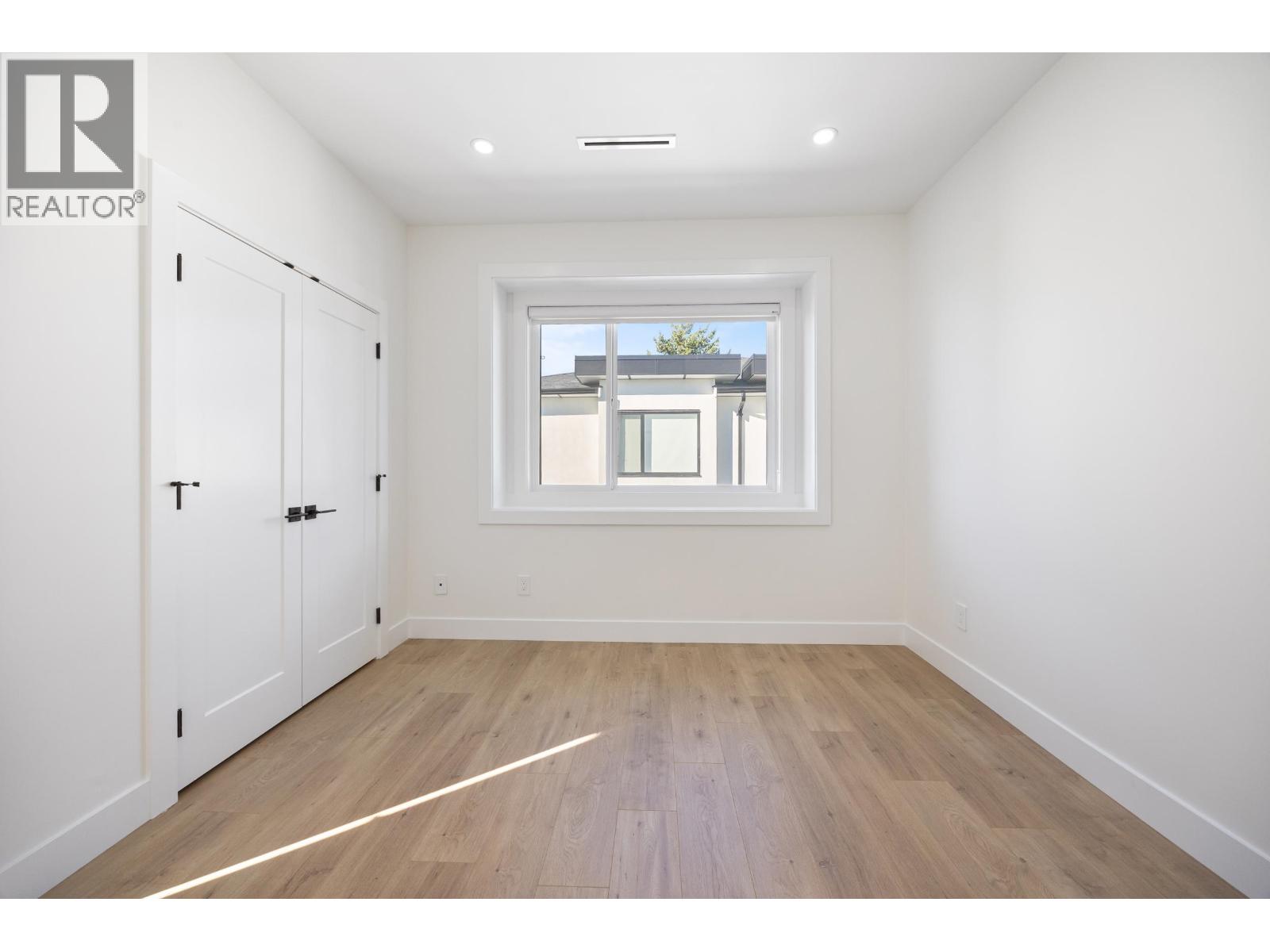 2 4170 Hurst Street, Burnaby, British Columbia  V5J 3R4 - Photo 29 - R3058678