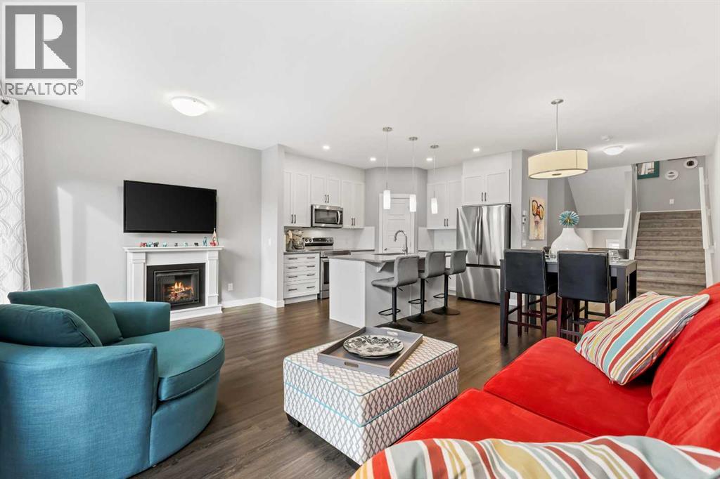 3 Sage Bluff Heights Nw, Calgary, Alberta  T3R 1W2 - Photo 3 - A2268913