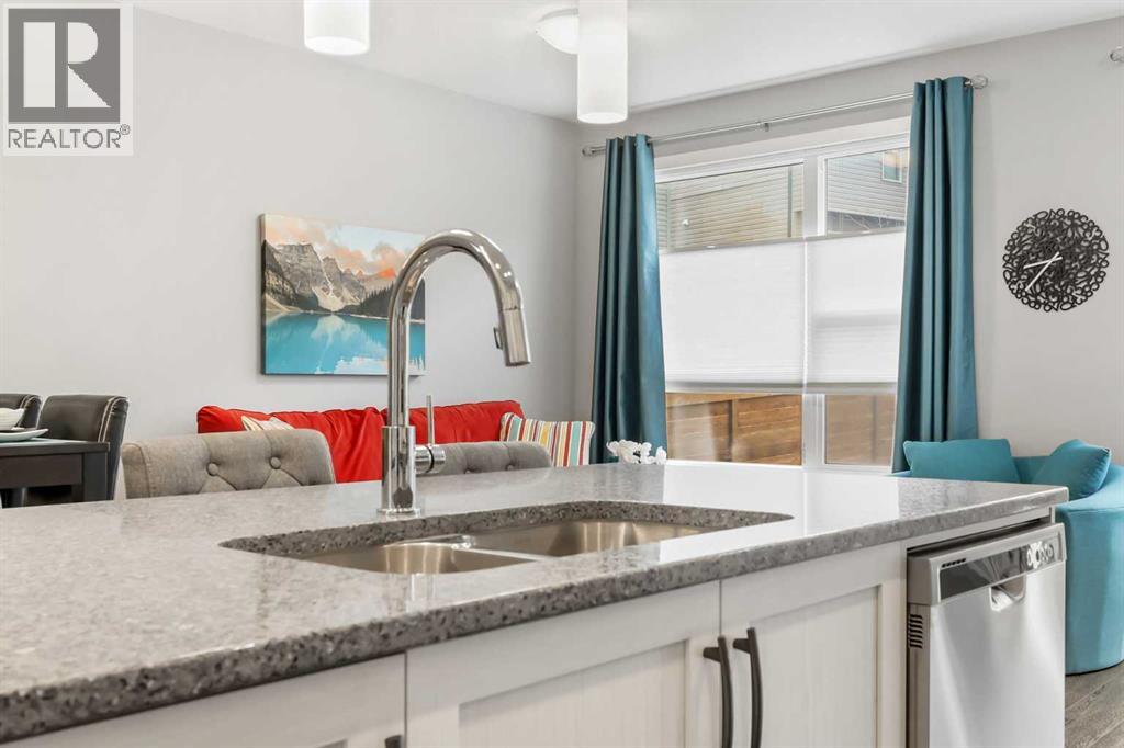 3 Sage Bluff Heights Nw, Calgary, Alberta  T3R 1W2 - Photo 7 - A2268913