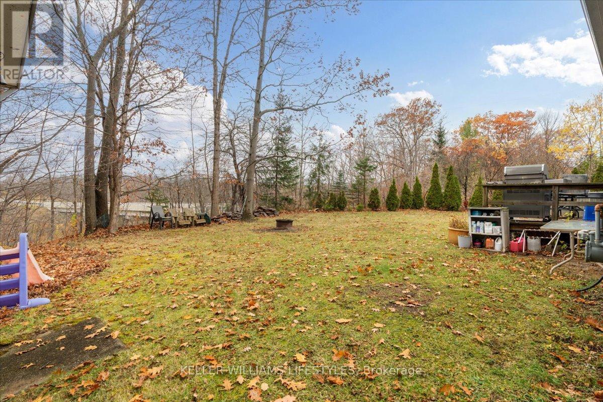 4239 Lakeshore Road, Plympton-Wyoming, Ontario  N0N 1J6 - Photo 31 - X12528738