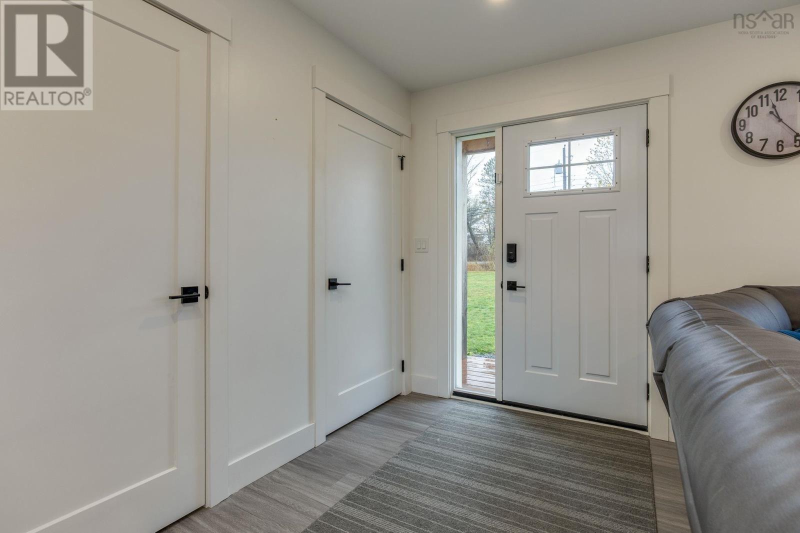 350 Highway 215, Newport Corner, Nova Scotia  B0N 1L0 - Photo 2 - 202527656