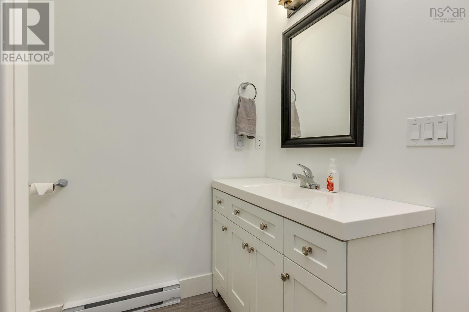 350 Highway 215, Newport Corner, Nova Scotia  B0N 1L0 - Photo 29 - 202527656