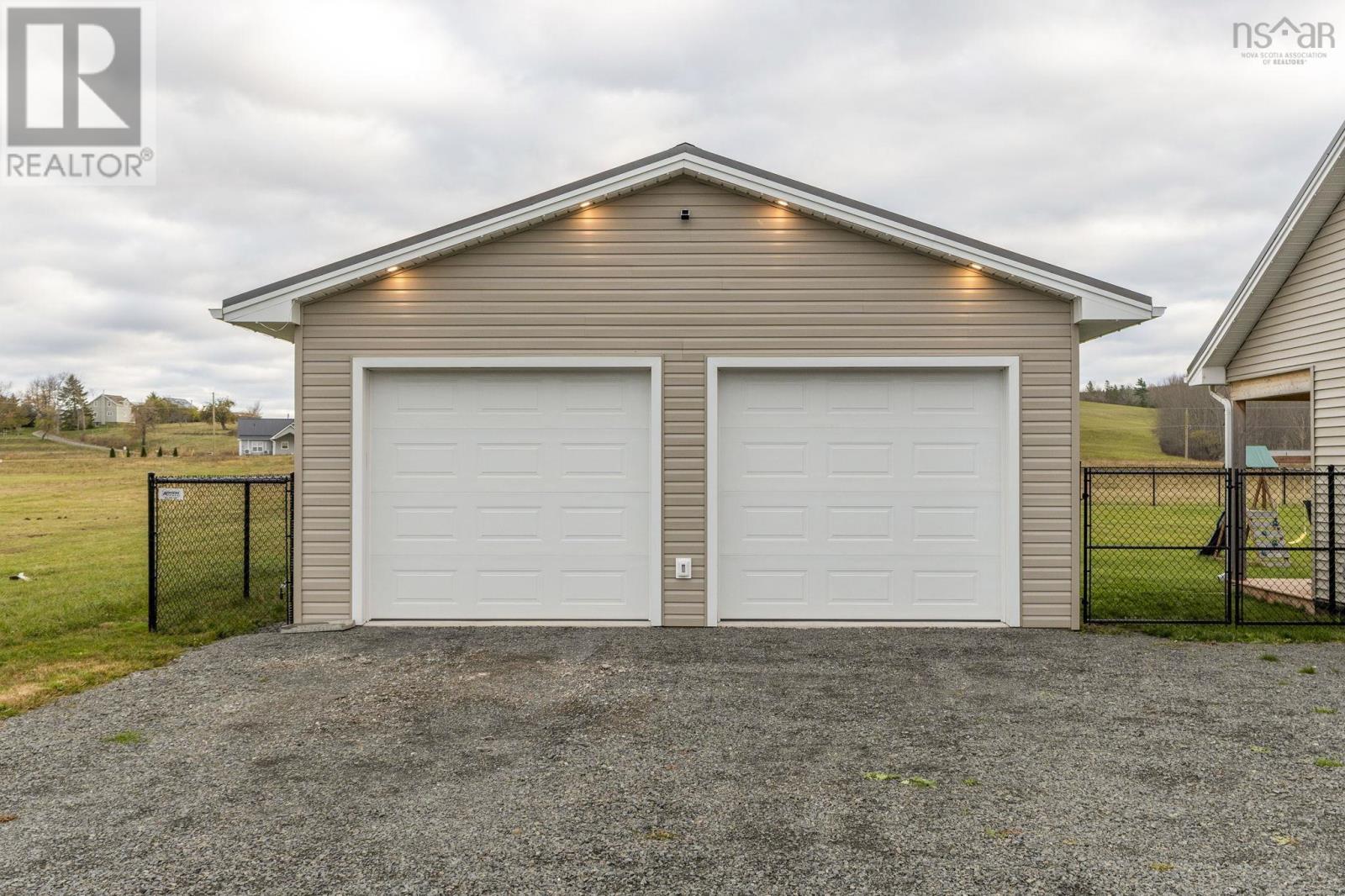 350 Highway 215, Newport Corner, Nova Scotia  B0N 1L0 - Photo 32 - 202527656