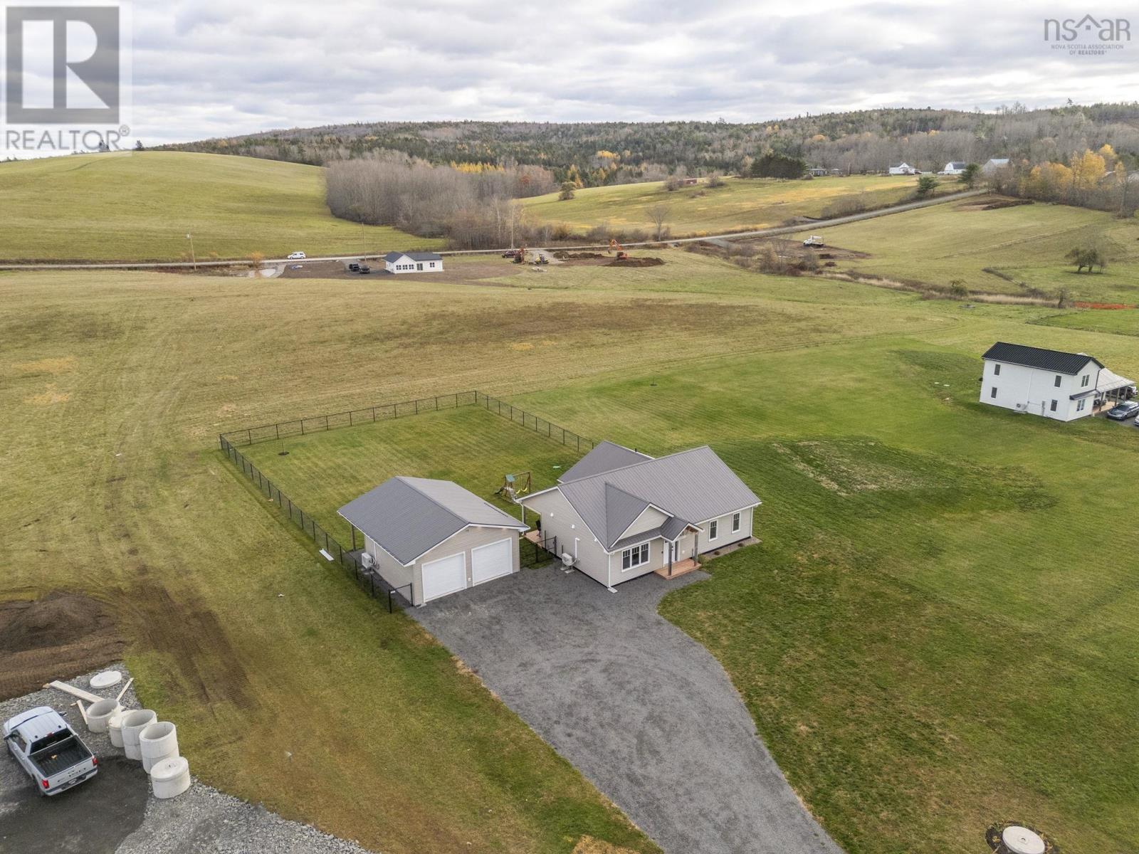 350 Highway 215, Newport Corner, Nova Scotia  B0N 1L0 - Photo 35 - 202527656