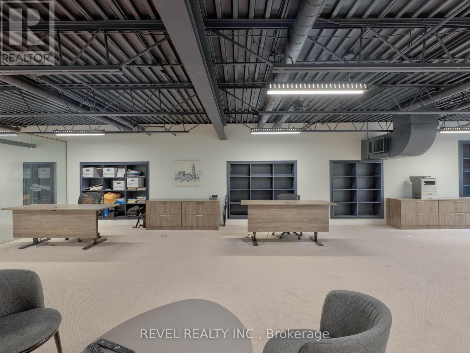 12 (Upper Unit) - 800 Arrow Road N, Toronto, Ontario  M9M 2Z8 - Photo 9 - W12529122