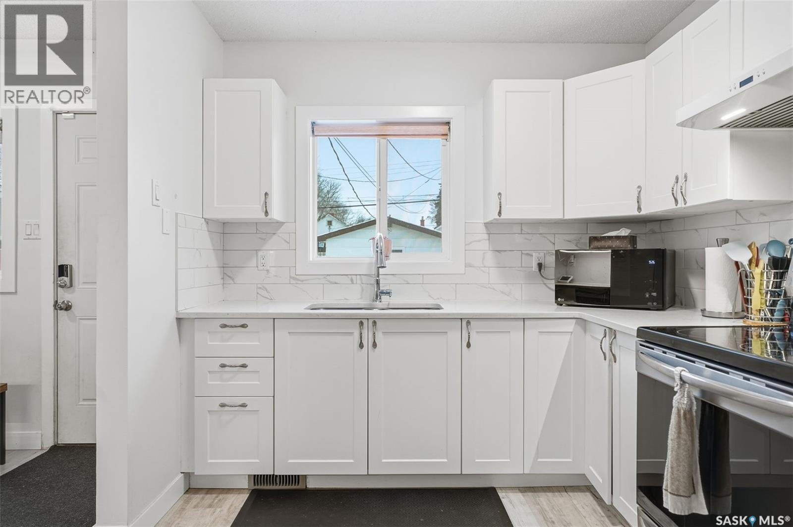 323 G Avenue S, Saskatoon, Saskatchewan  S7M 1V2 - Photo 6 - SK023791