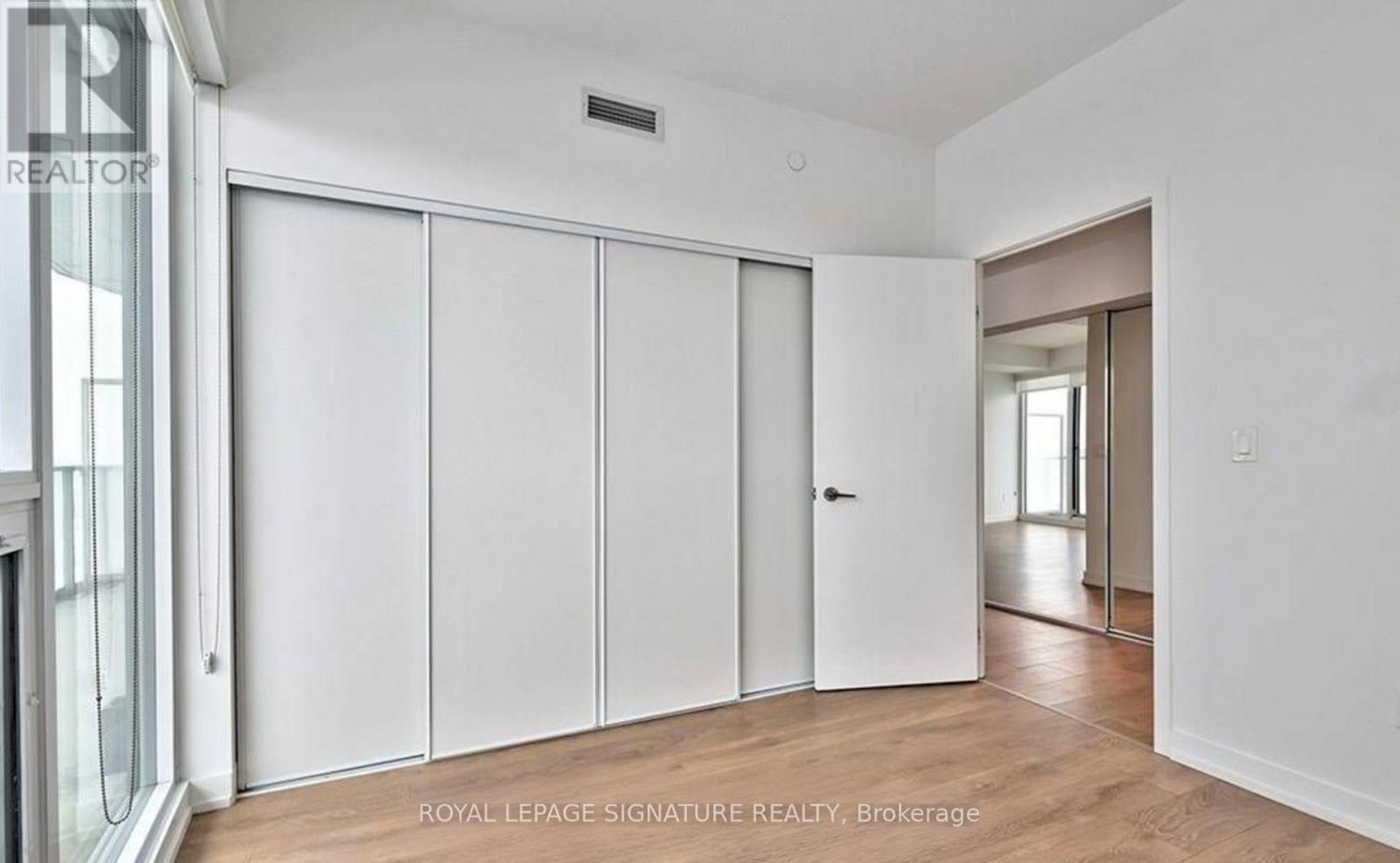 1001 - 115 Mcmahon Drive, Toronto, Ontario  M2K 0E3 - Photo 5 - C12530502