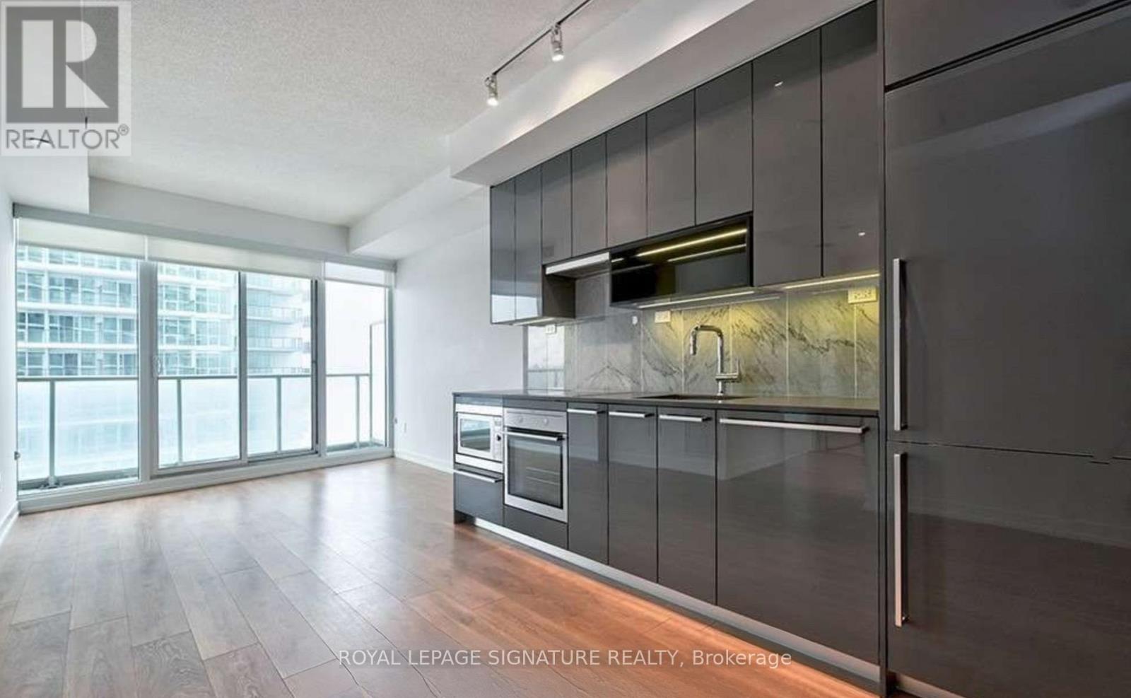 1001 - 115 Mcmahon Drive, Toronto, Ontario  M2K 0E3 - Photo 9 - C12530502