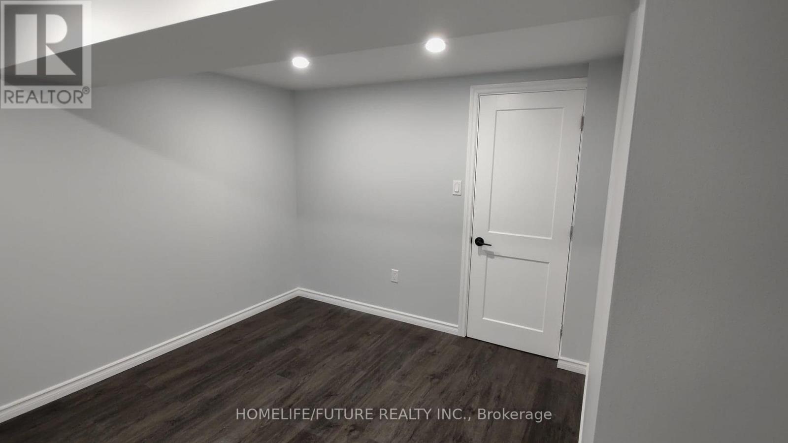 224 Ellington Drive, Toronto, Ontario  M1R 3Y4 - Photo 2 - E12530498