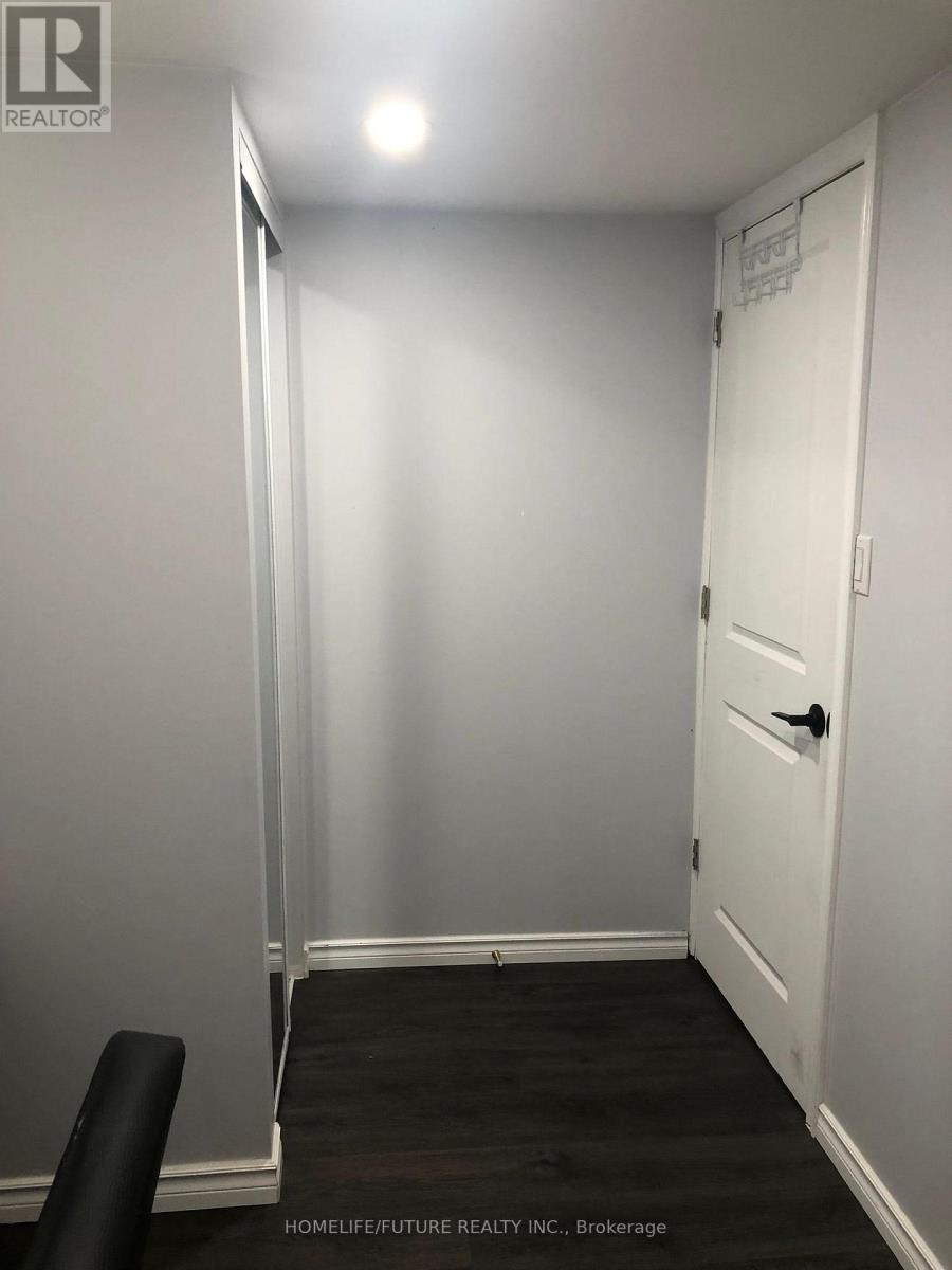 224 Ellington Drive, Toronto, Ontario  M1R 3Y4 - Photo 4 - E12530498