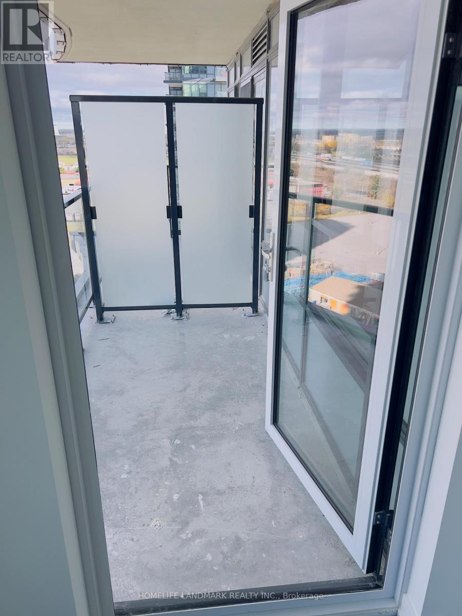 1309 - 1435 Celebration Drive, Pickering, Ontario  L1W 0C4 - Photo 3 - E12530538