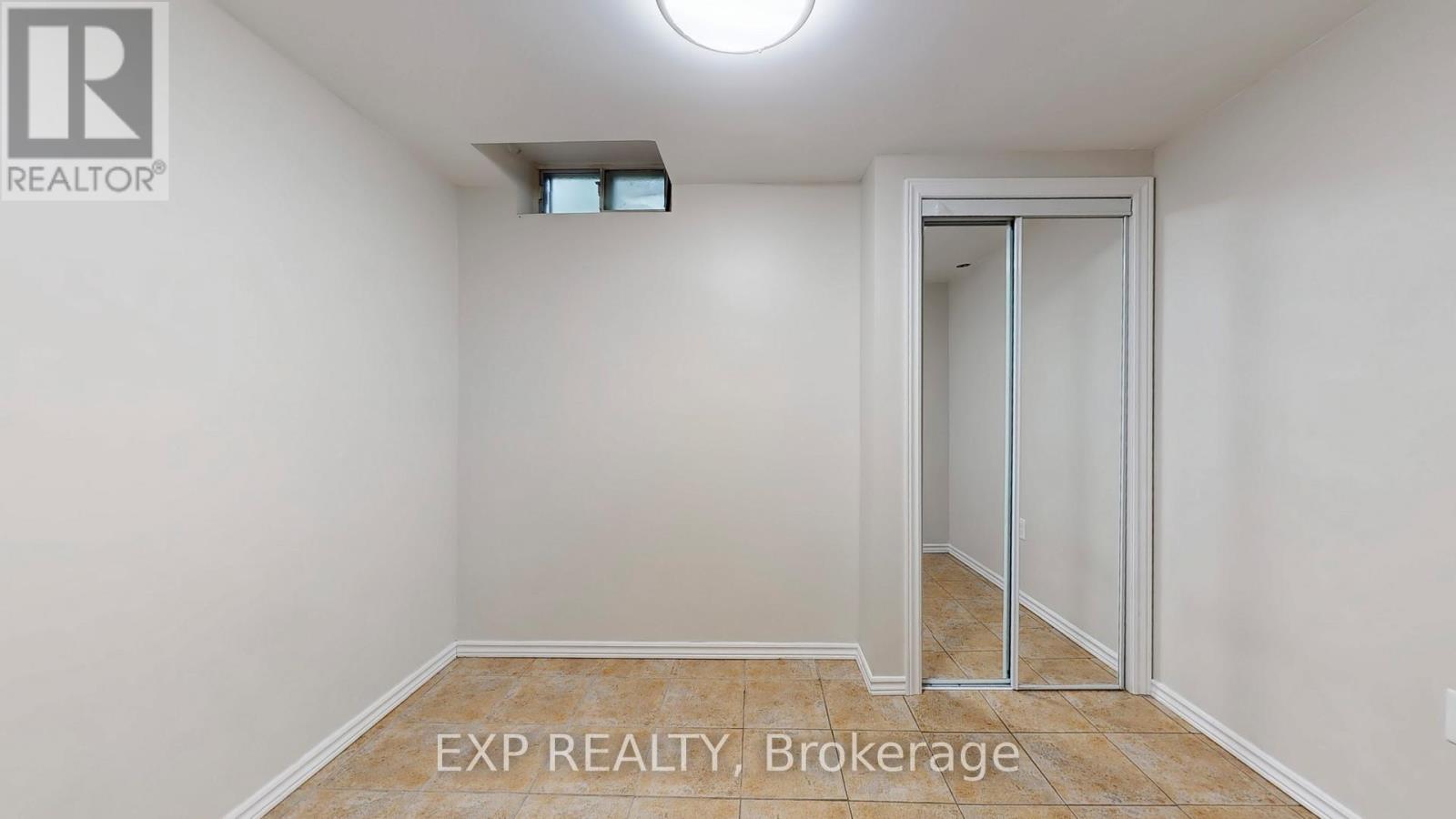 93 Tall Grass Trail E, Vaughan, Ontario  L4L 3J3 - Photo 13 - N12434288