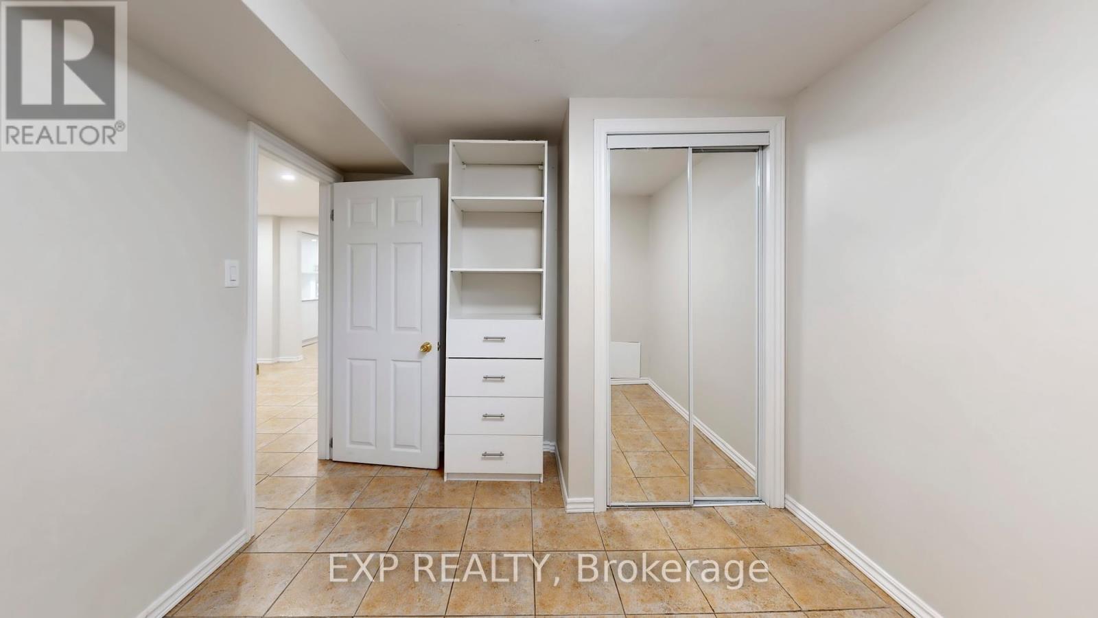 93 Tall Grass Trail E, Vaughan, Ontario  L4L 3J3 - Photo 16 - N12434288