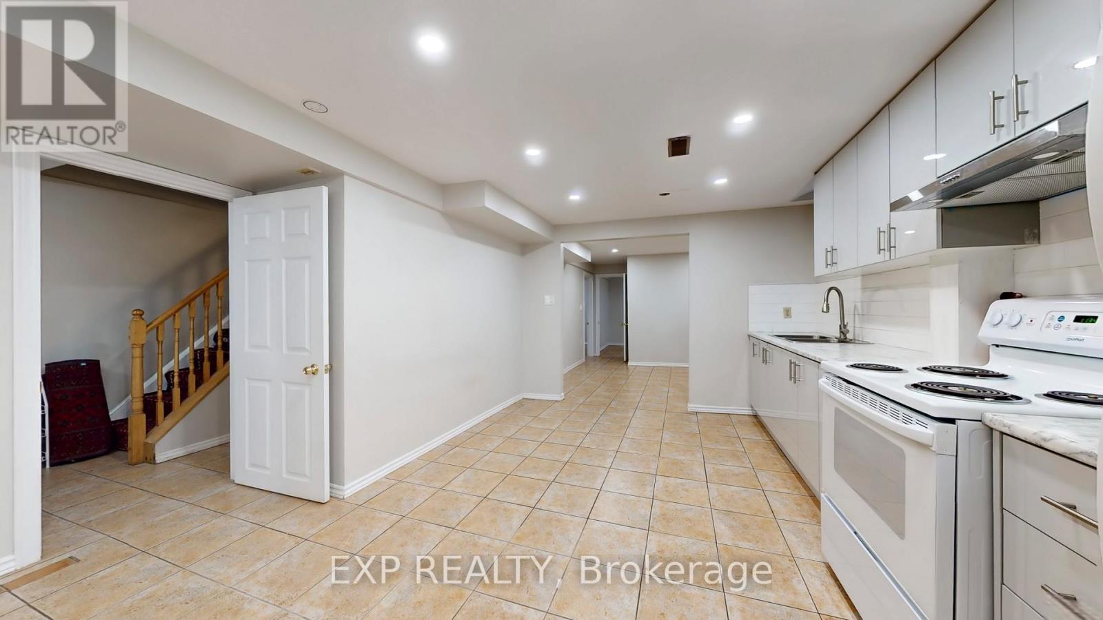 93 Tall Grass Trail E, Vaughan, Ontario  L4L 3J3 - Photo 17 - N12434288