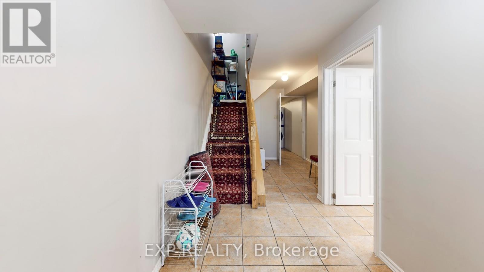 93 Tall Grass Trail E, Vaughan, Ontario  L4L 3J3 - Photo 18 - N12434288