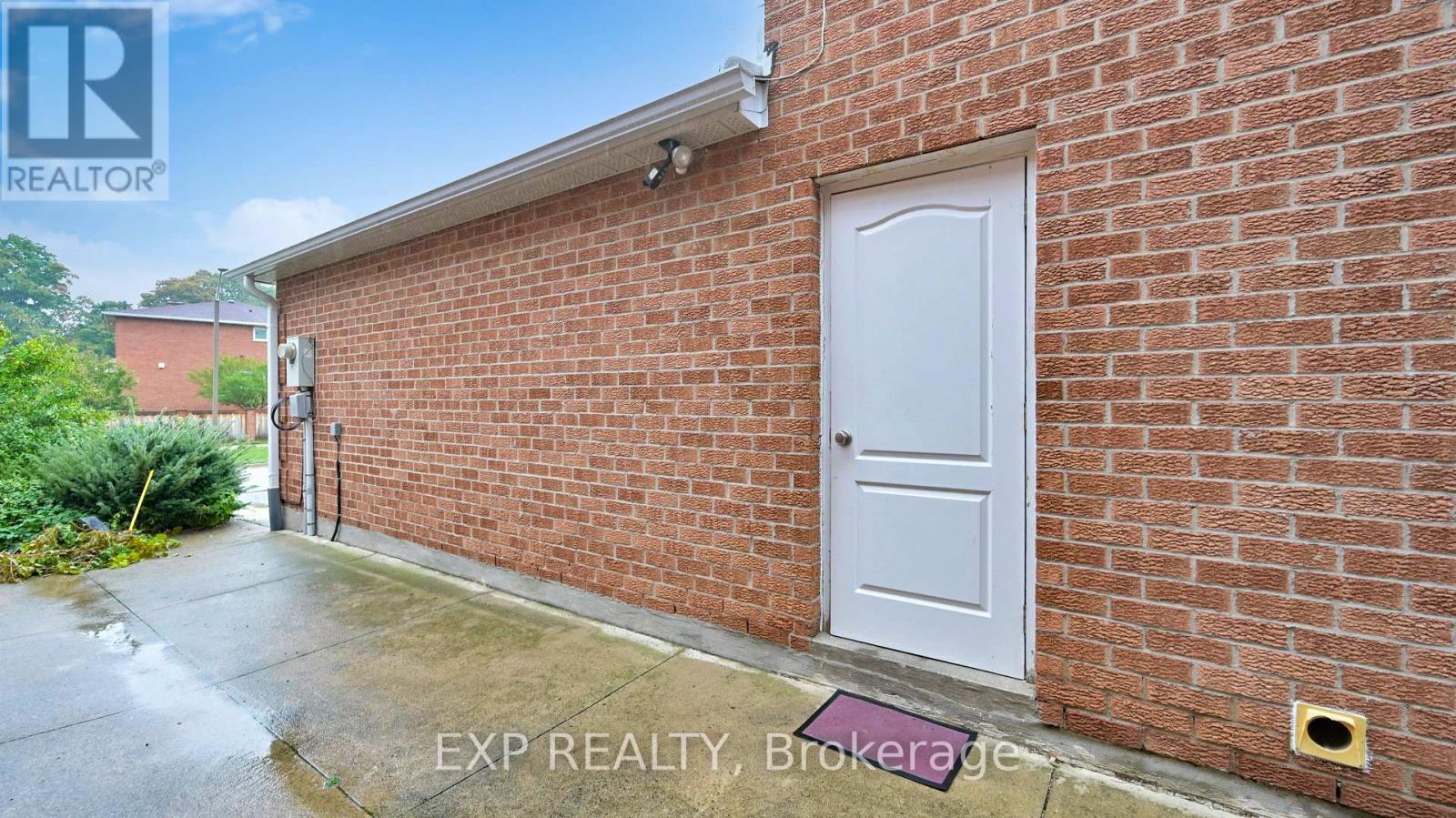 93 Tall Grass Trail E, Vaughan, Ontario  L4L 3J3 - Photo 20 - N12434288