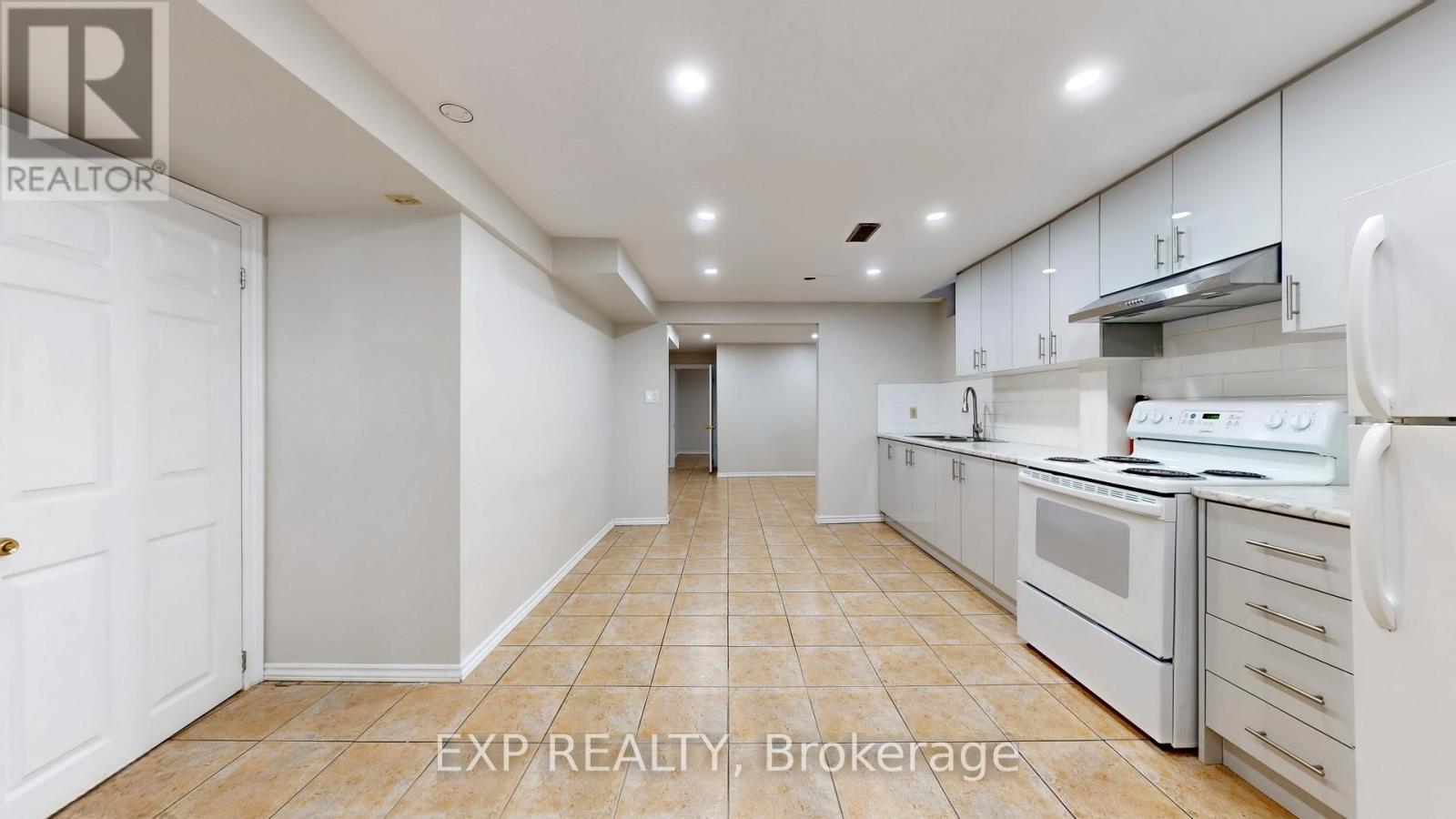 93 Tall Grass Trail E, Vaughan, Ontario  L4L 3J3 - Photo 6 - N12434288