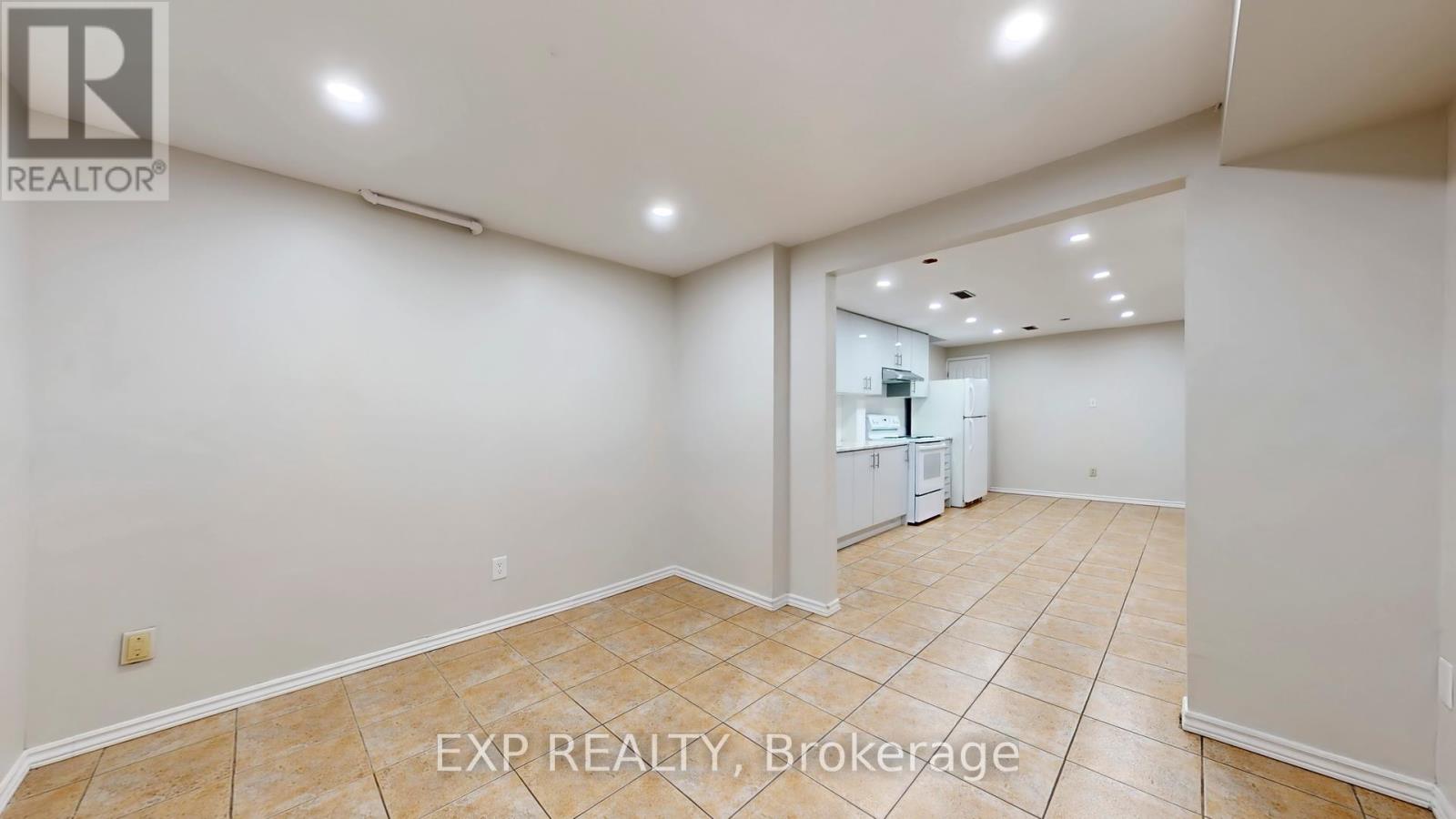 93 Tall Grass Trail E, Vaughan, Ontario  L4L 3J3 - Photo 9 - N12434288