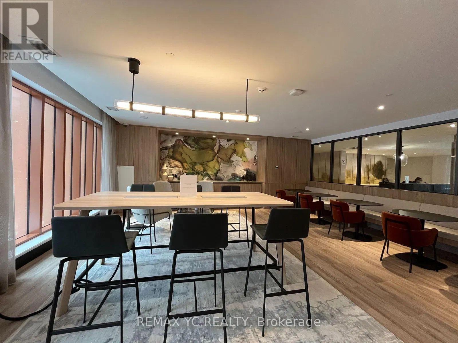 324 - 8 Beverley Glen Boulevard, Vaughan, Ontario  L4J 0L5 - Photo 13 - N12530456