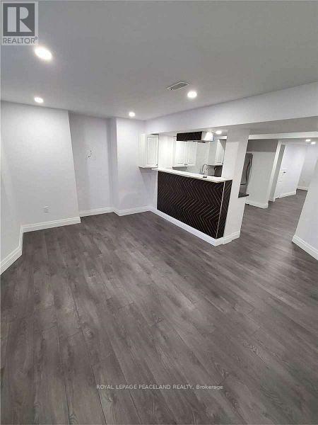 1236 Atkins Drive, Newmarket, Ontario  L3X 0C3 - Photo 13 - N12530496