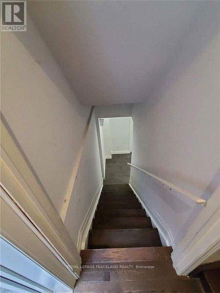 1236 Atkins Drive, Newmarket, Ontario  L3X 0C3 - Photo 3 - N12530496