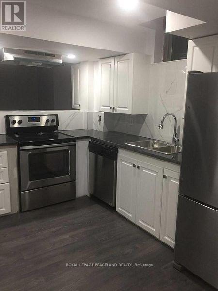 1236 Atkins Drive, Newmarket, Ontario  L3X 0C3 - Photo 9 - N12530496