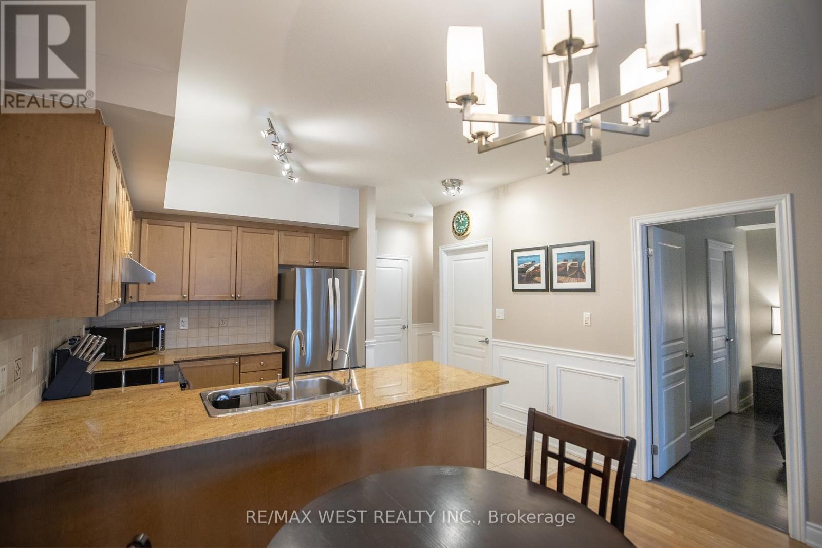 208 - 9901 Keele Street, Vaughan, Ontario  L6A 3Y5 - Photo 10 - N12530562