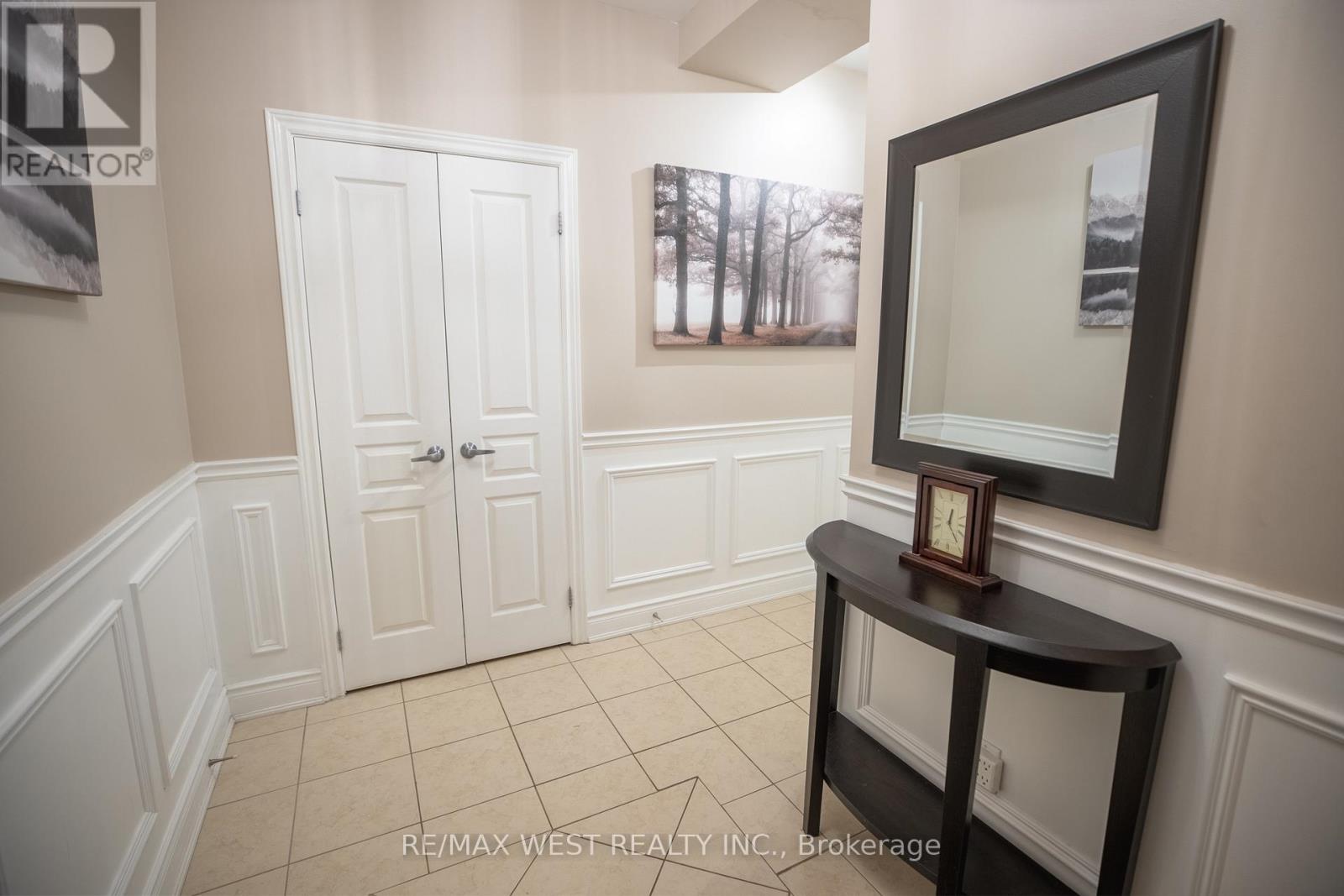 208 - 9901 Keele Street, Vaughan, Ontario  L6A 3Y5 - Photo 5 - N12530562