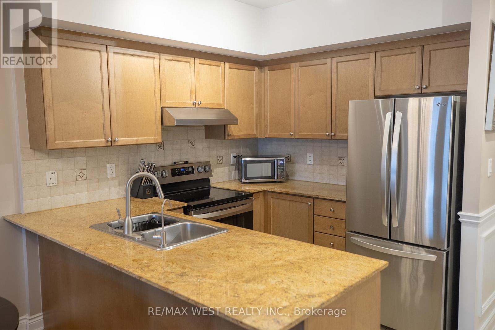 208 - 9901 Keele Street, Vaughan, Ontario  L6A 3Y5 - Photo 8 - N12530562