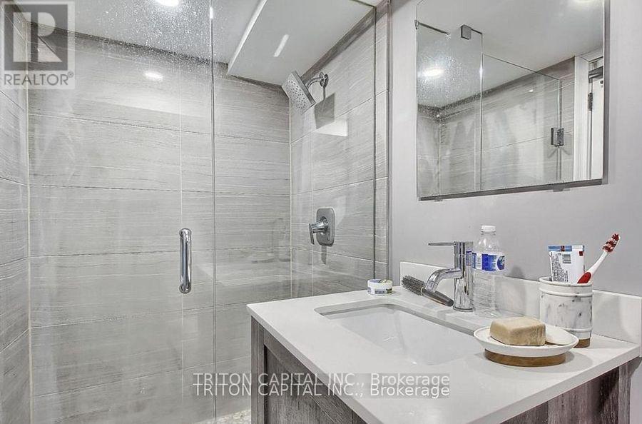 34 Napier Street, Vaughan, Ontario  L0J 1C0 - Photo 23 - N12530568