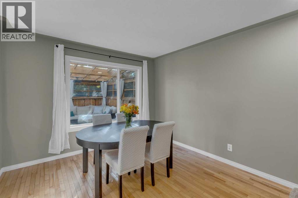 11065 Hidden Valley Drive Nw, Calgary, Alberta  T3A 5Z3 - Photo 7 - A2264656