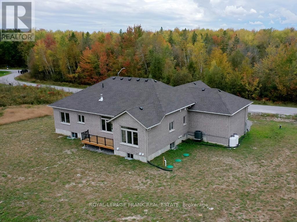 7 Nipigon Street, Kawartha Lakes, Ontario  K0M 1N0 - Photo 15 - X12530774