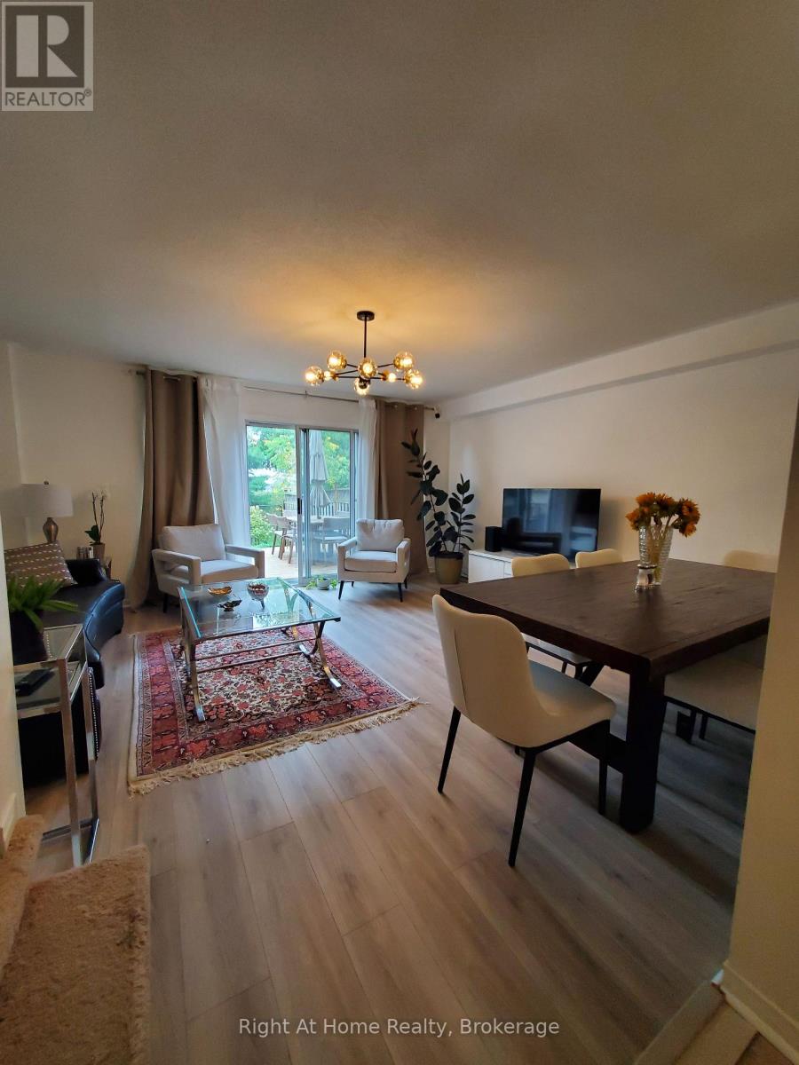 5134 Silvercreek Drive, Burlington, Ontario  L7L 6K6 - Photo 10 - W12425754