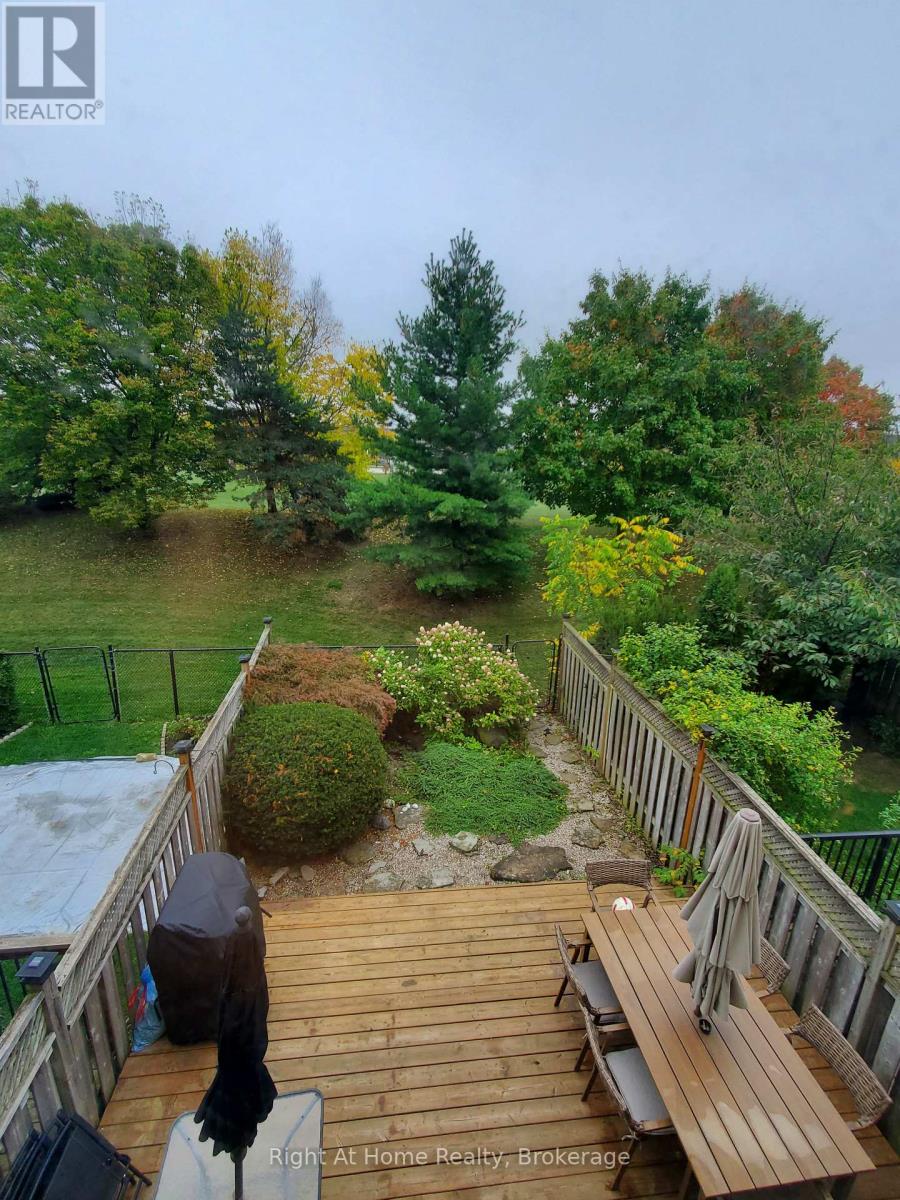 5134 Silvercreek Drive, Burlington, Ontario  L7L 6K6 - Photo 32 - W12425754