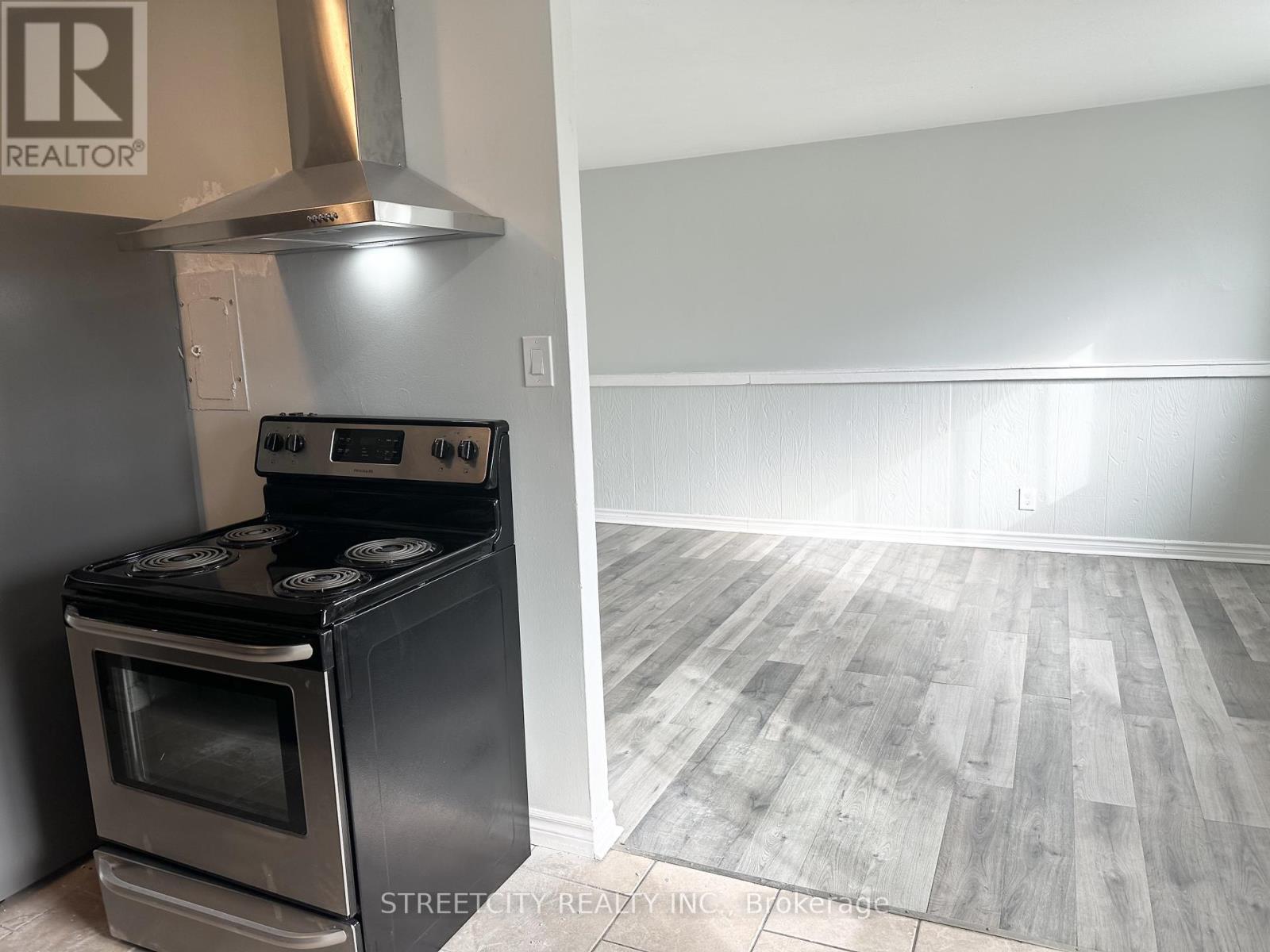 44 - 220 Ashland Avenue, London East, Ontario  N5W 4H4 - Photo 16 - X12530718