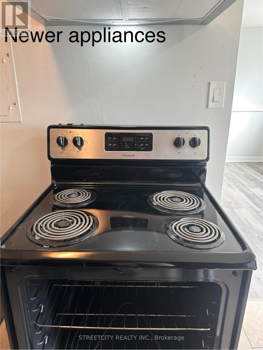 44 - 220 Ashland Avenue, London East, Ontario  N5W 4H4 - Photo 17 - X12530718