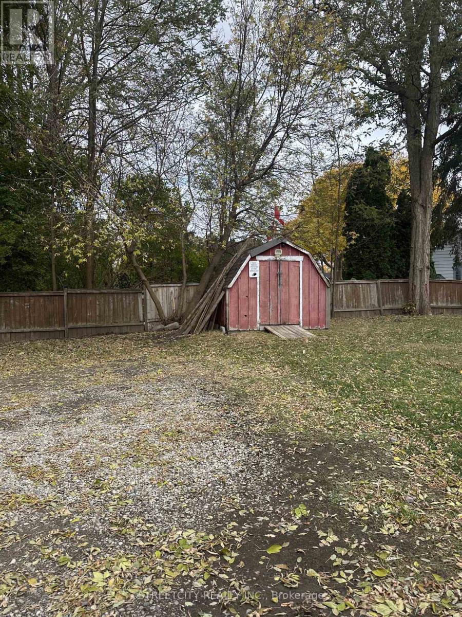 44 - 220 Ashland Avenue, London East, Ontario  N5W 4H4 - Photo 29 - X12530718