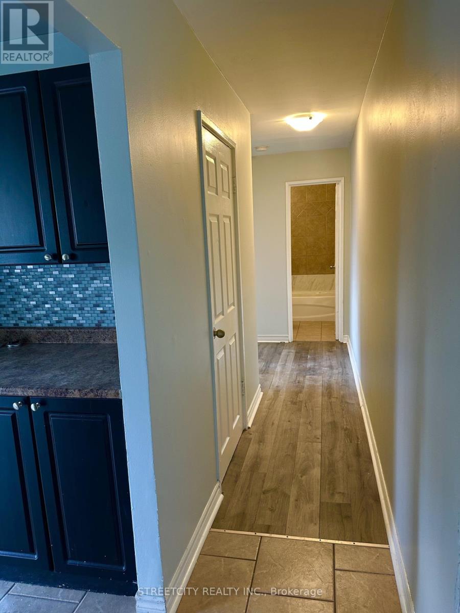 44 - 220 Ashland Avenue, London East, Ontario  N5W 4H4 - Photo 4 - X12530718