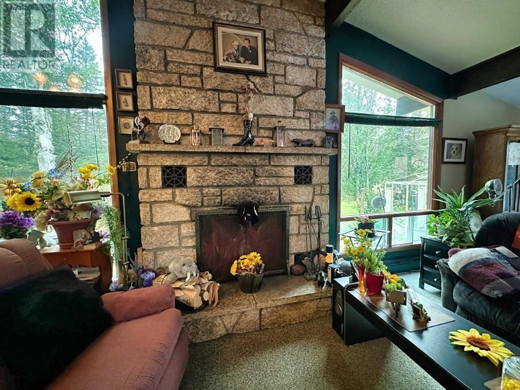 6018 Mapleward Road, Thunder Bay, Ontario  P7G 1L7 - Photo 6 - TB253391