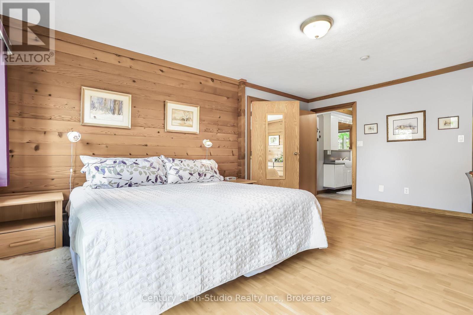 504877 Grey 1 Road, Georgian Bluffs, Ontario N0H 1S0 - Photo 37 - X12241446